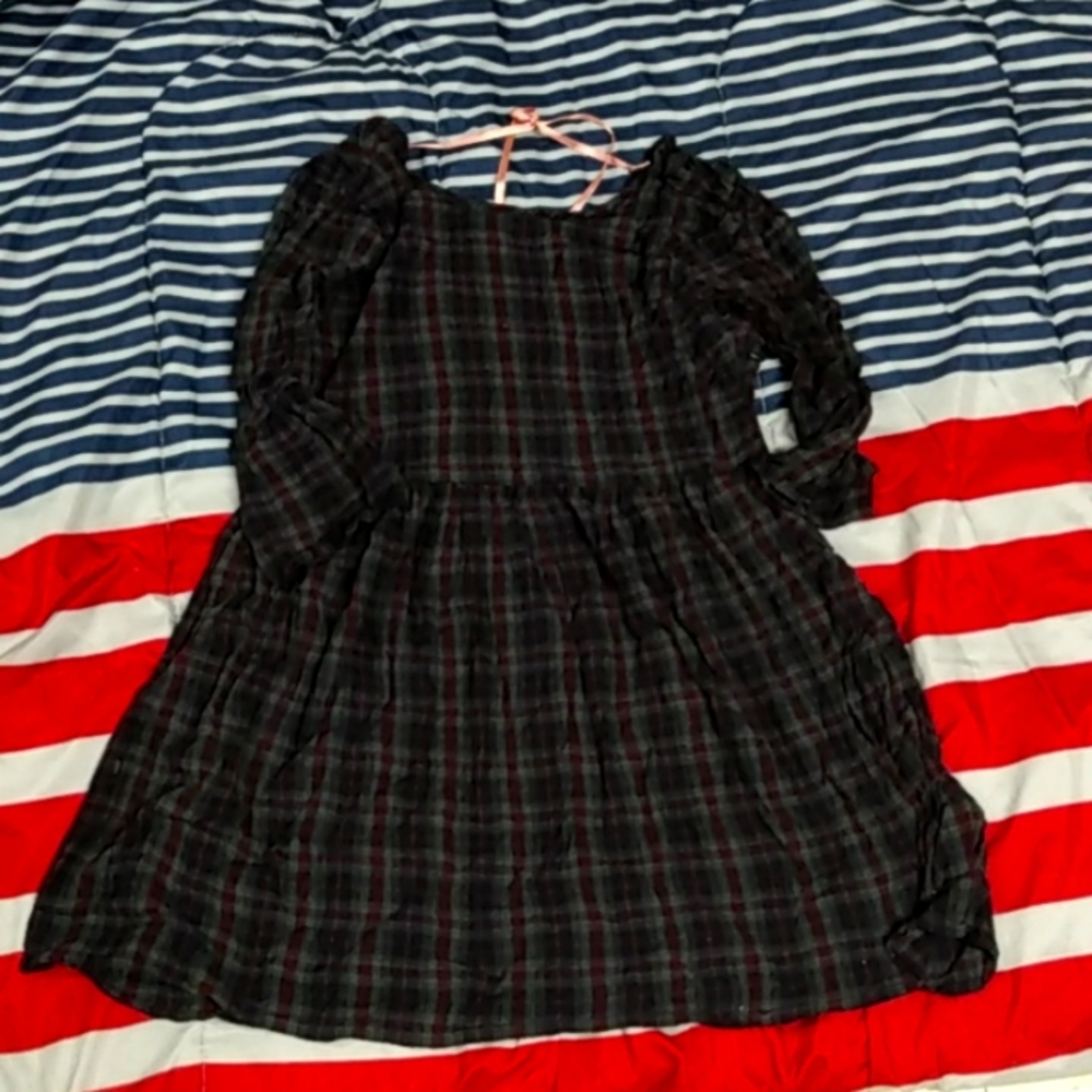 Short dress